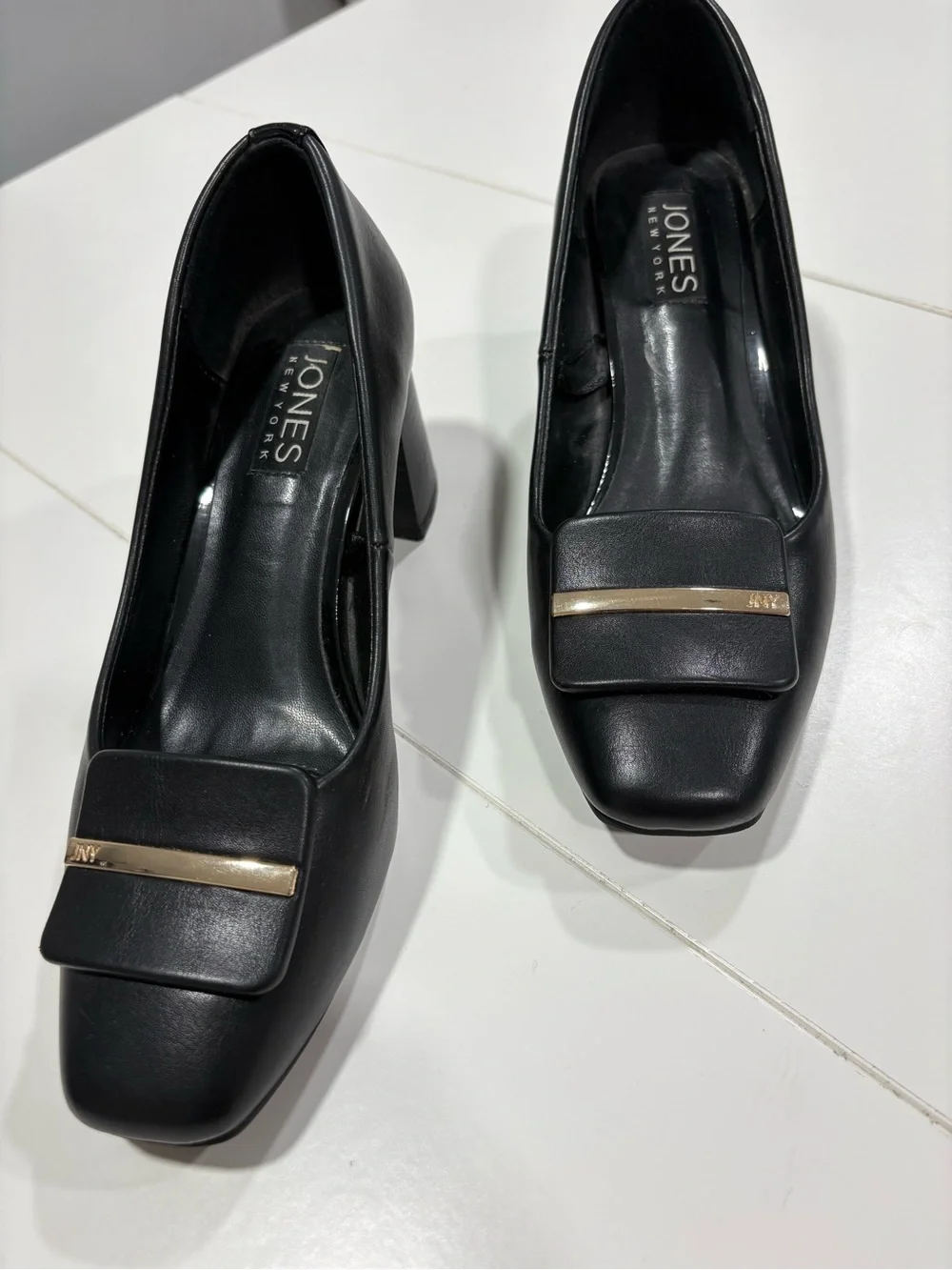 Jones New York Black Pumps with Gold Accent Bar
